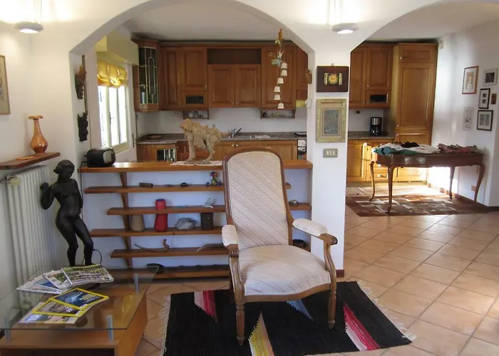 Casa Ruscello Дом отдыха Сан-Сиро